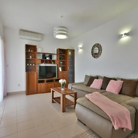 Antonella Holiday home