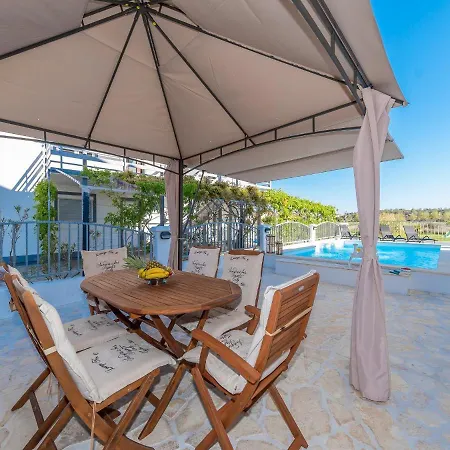 Antonella Holiday home